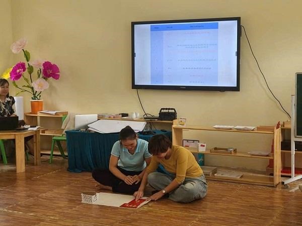 TRƯỜNG MẦM NON HỢP THANH CỬ GIÁO VIÊN THAM GIA TẬP HUẤN PHƯƠNG PHÁP GIÁO DỤC MONTESSORI