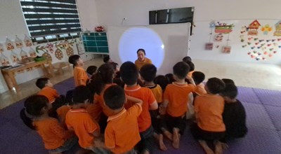 KPKH Tìm hiểu về ánh sáng lớp 5TA4