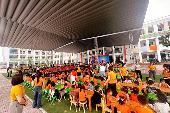 TRẢI NGHIỆM ĂN BUFFET NĂM HOC 2024 - 2025