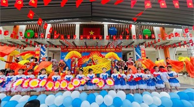 Văn nghe khai giang năm hoc 2026 2027