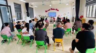 Một hoạt động nhỏ dành cho ba mẹ trong ngày họp phụ huynh