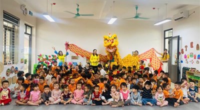 Hoạt động biểu diễn múa rồng, múa lân